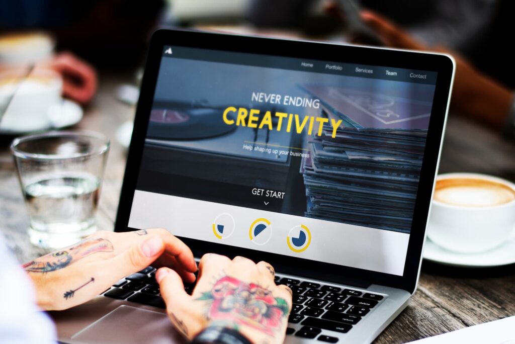 Zašto vašem biznisu treba web sajt u 2025. godini